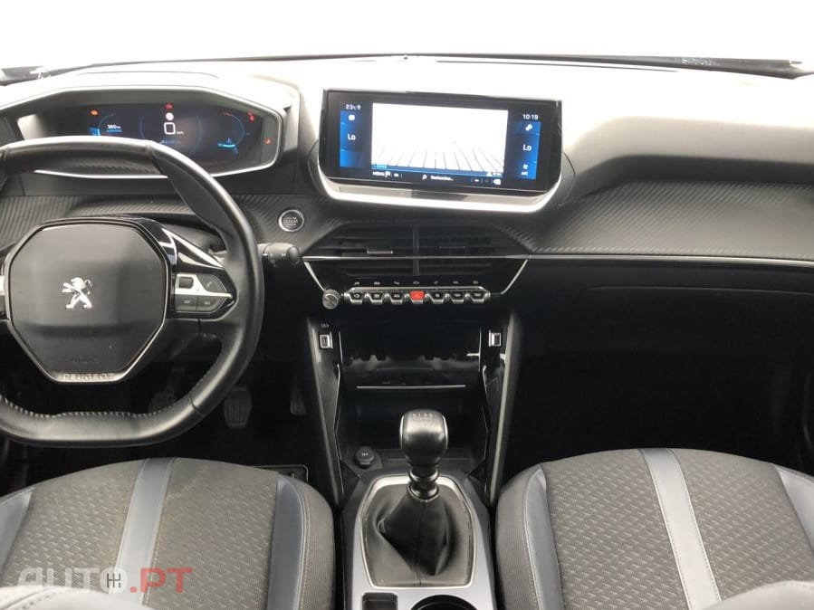 Peugeot 2008 1.5 BlueHDi Allure