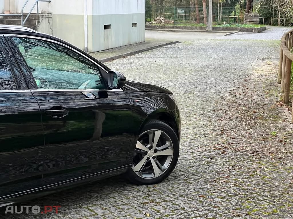 Peugeot 308 SW 1.2 PureTech GT Line EAT6