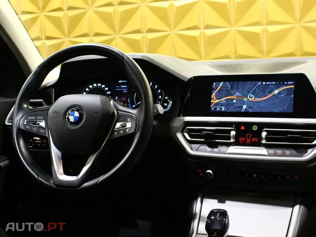 BMW 320 e Line Sport Auto