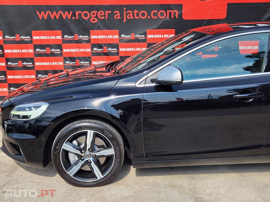 Volvo V40 2.0 D3 R-Design