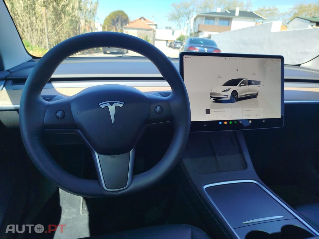 Tesla Model 3 Tração Traseira Premium