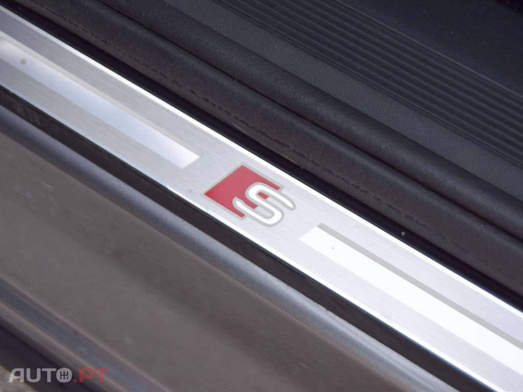 Audi Q4 E-Tron 45 82 kWh SE Business Plus