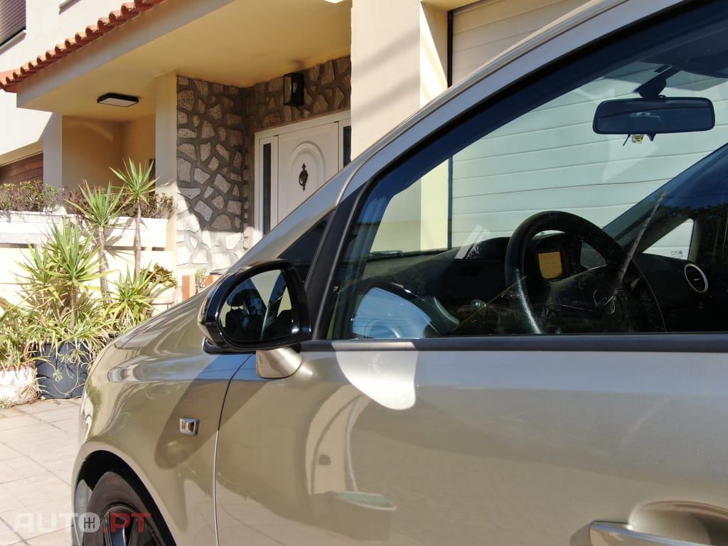 Opel Corsa Cosmo 1.2