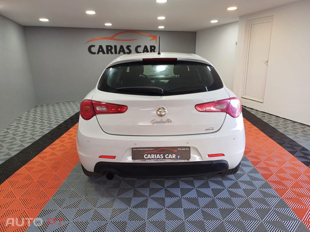 Alfa Romeo Giulietta 1.6 JTDm Distinctive