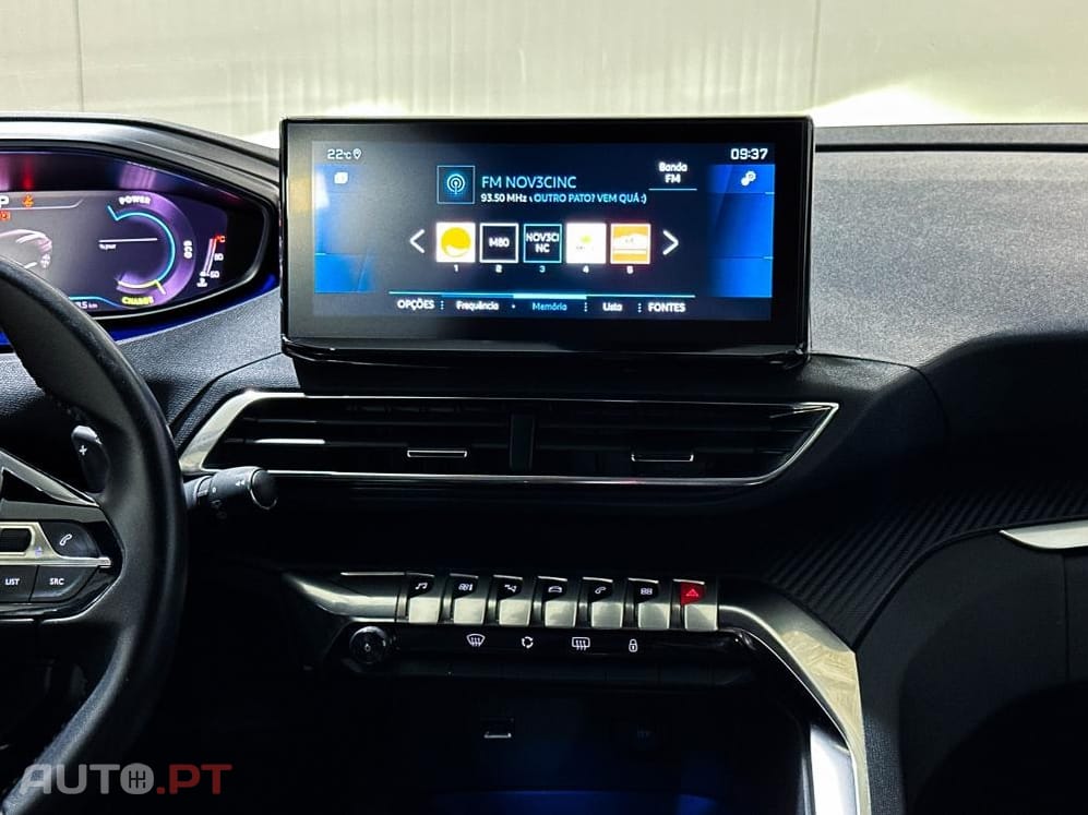 Peugeot 3008 1.2 Hybrid Allure Pack e-DCS6