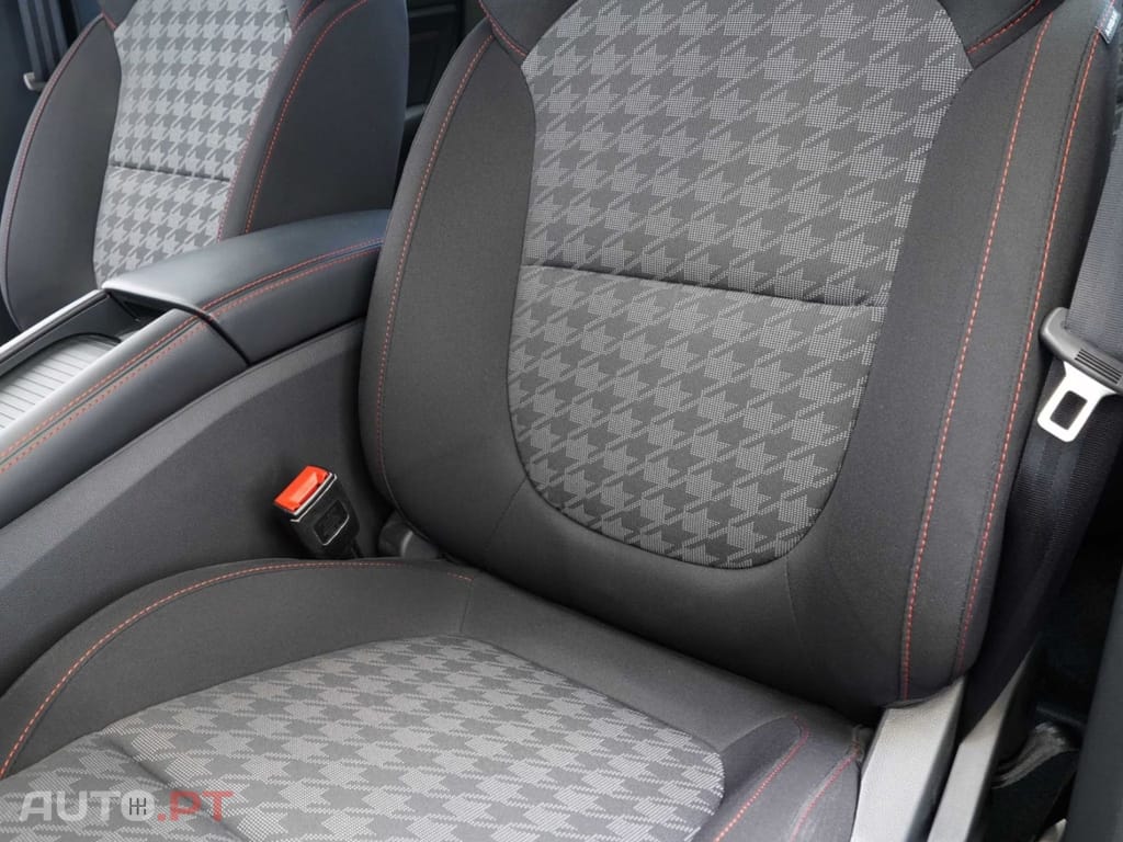 MG ZS EV Standard Range Comfort I.V.A DEDUTIVEL
