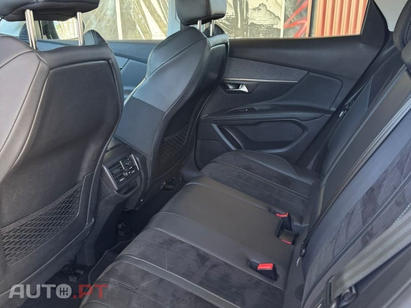 Peugeot 3008 BlueHDi 130 Stop & Start Crossway