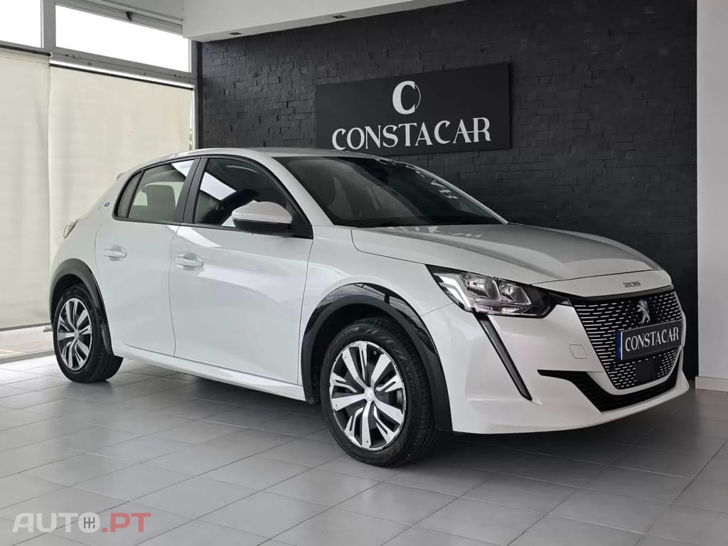 Peugeot E-208 50 kWh Active