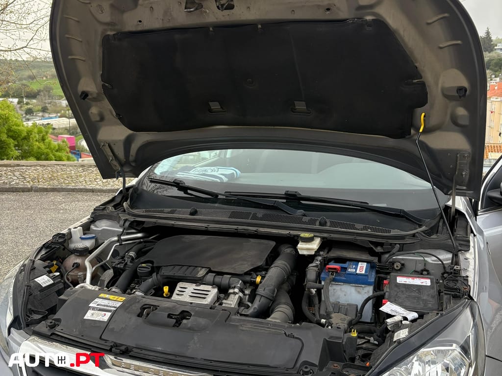 Peugeot 308 SW Puretech