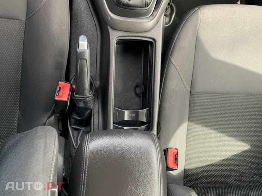Ford Focus SW DYB