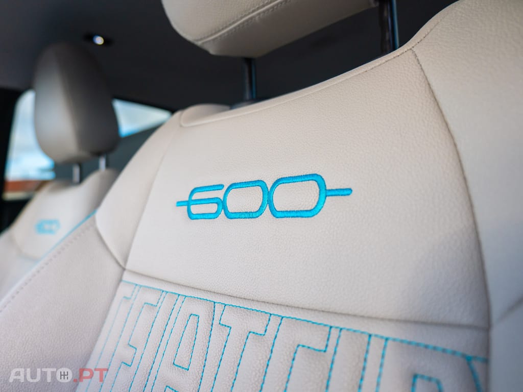 Fiat 600 1.2 Hybrid La Prima