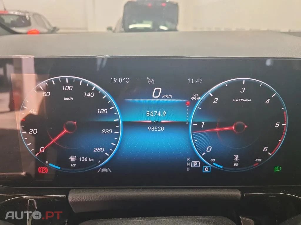 Mercedes-Benz GLA 200 d Style