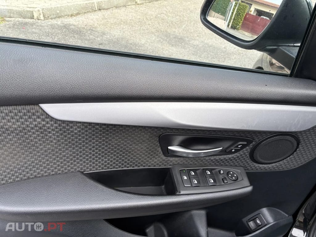 BMW 216 d Corporate Edition