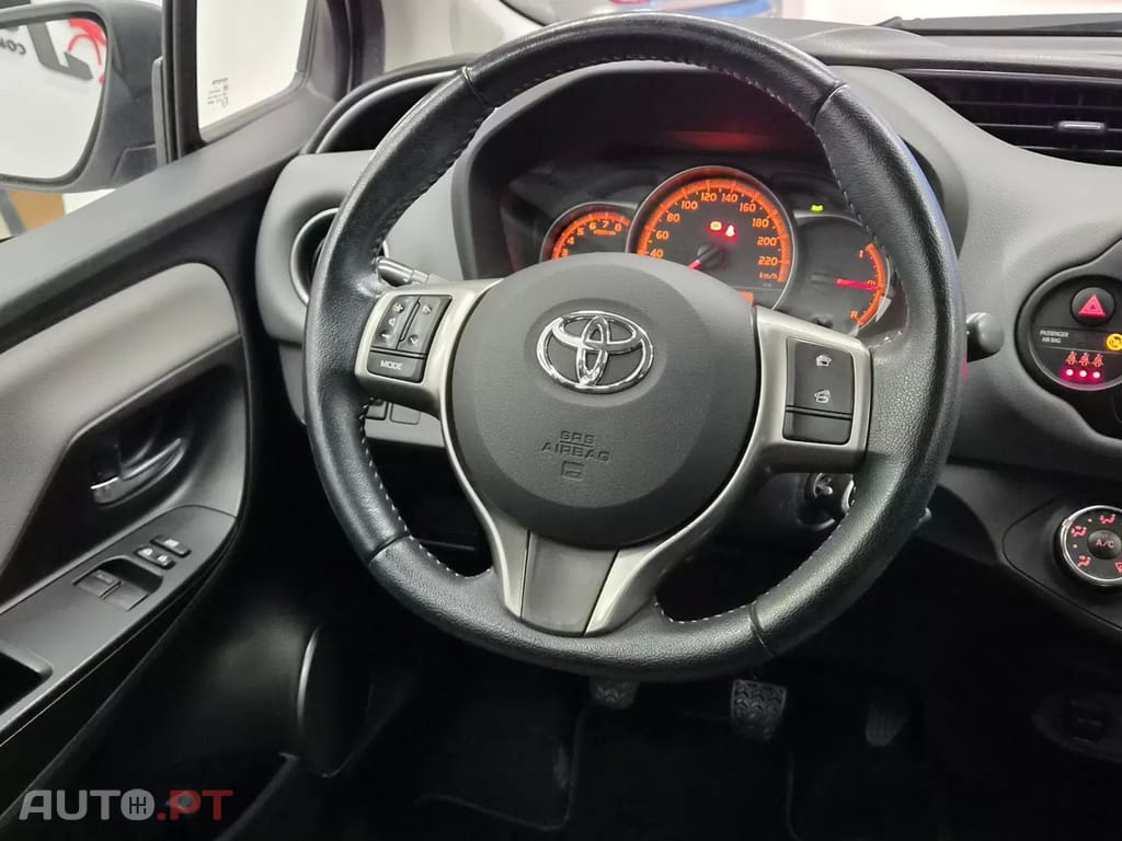 Toyota Yaris 1.0 VVT-i Comfort