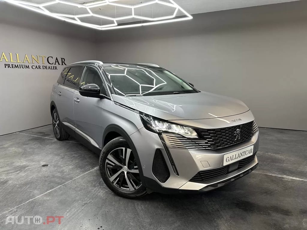 Peugeot 5008 1.2 PureTech Allure Pack