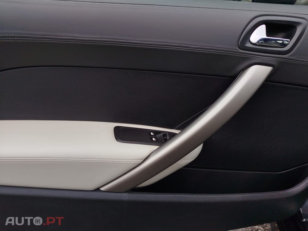 Peugeot RCZ 1.6 THP Onyx