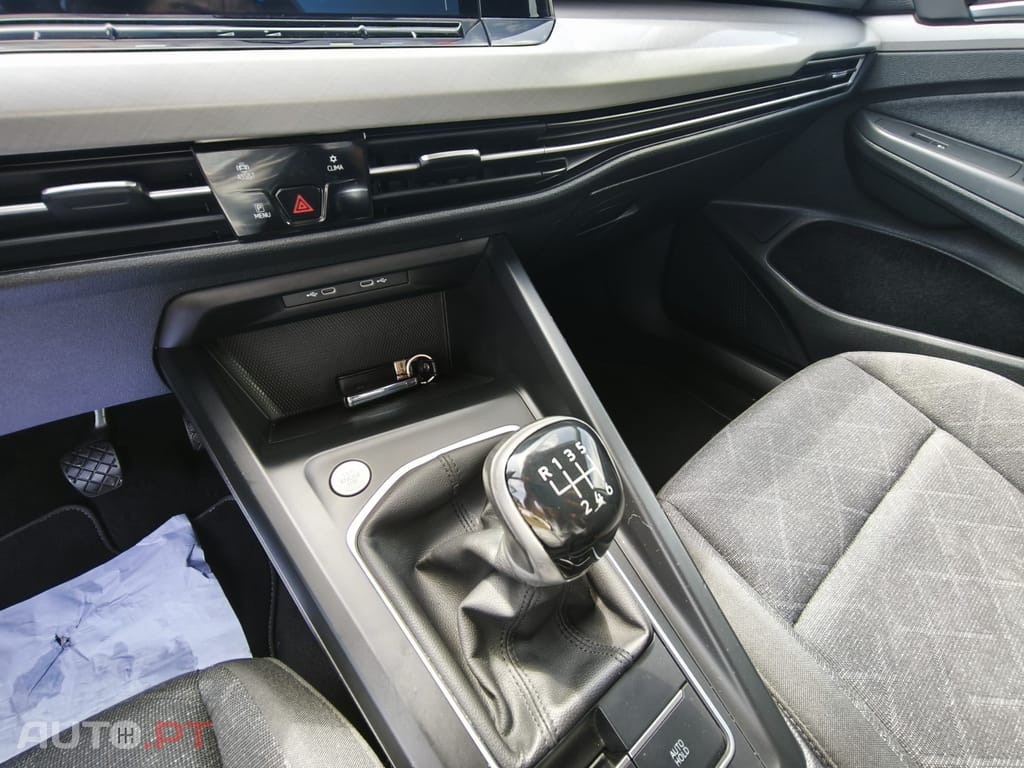Volkswagen Golf 1.0 TSI Life