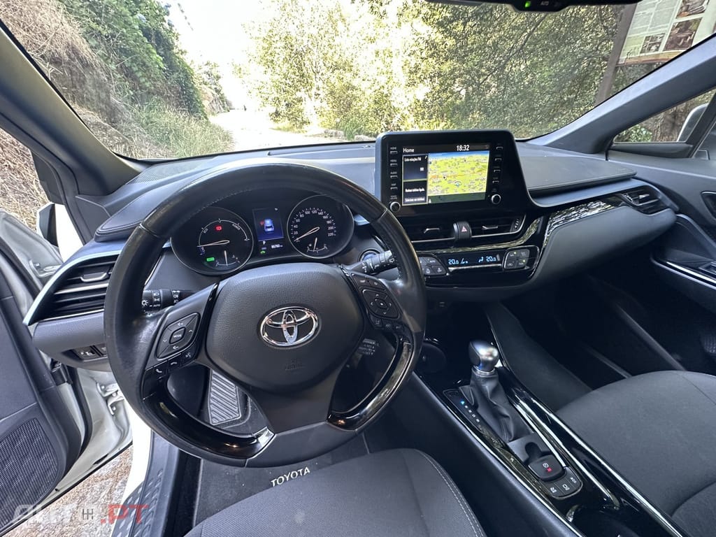 Toyota C-HR 1.8 Hybrid Exclusive