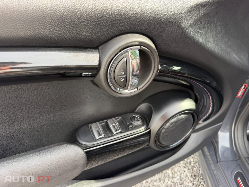 MINI Cabrio John Cooper Works
