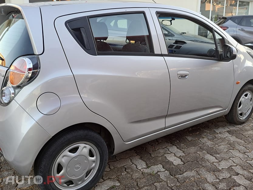 Chevrolet Spark LS