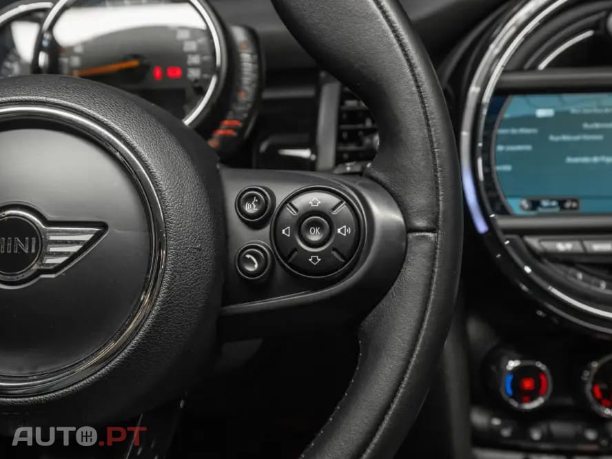 MINI Cooper Cooper S