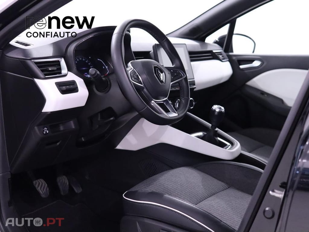 Renault Clio 1.0 TCe Techno Bi-Fuel