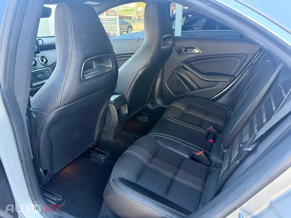 Mercedes-Benz CLA 180 d Urban
