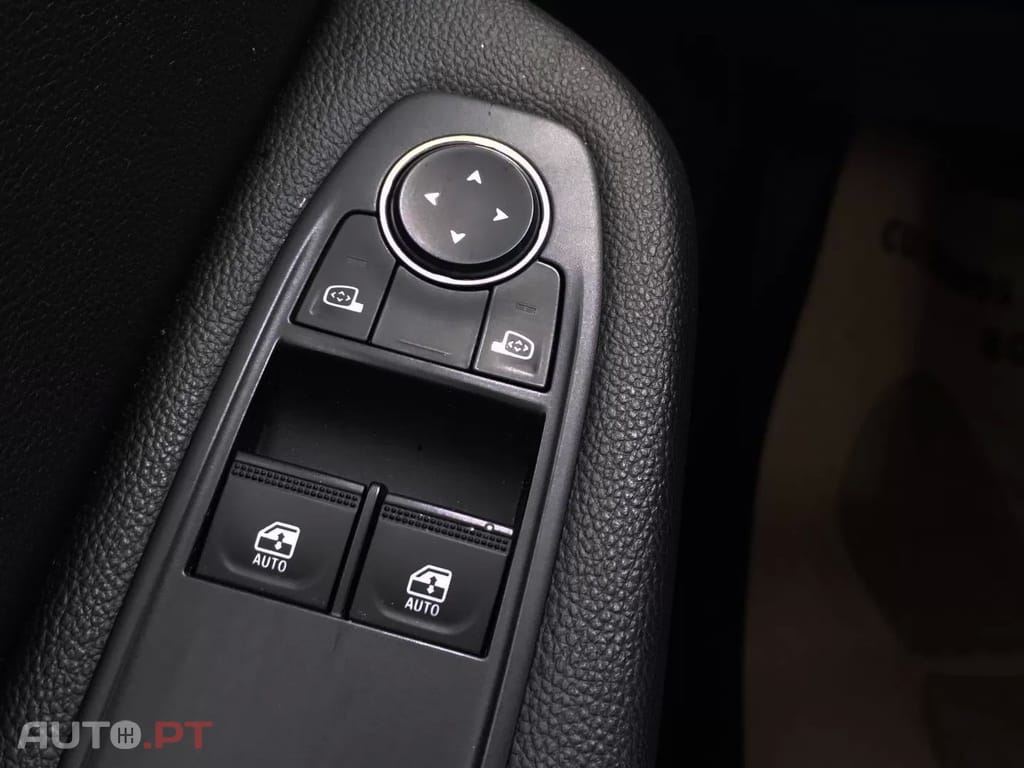 Renault Clio LImited Bi-Fuel