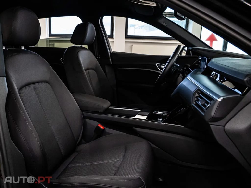 Audi E-Tron I.V.A DEDUTÍVEL   50 Q ADVANCED