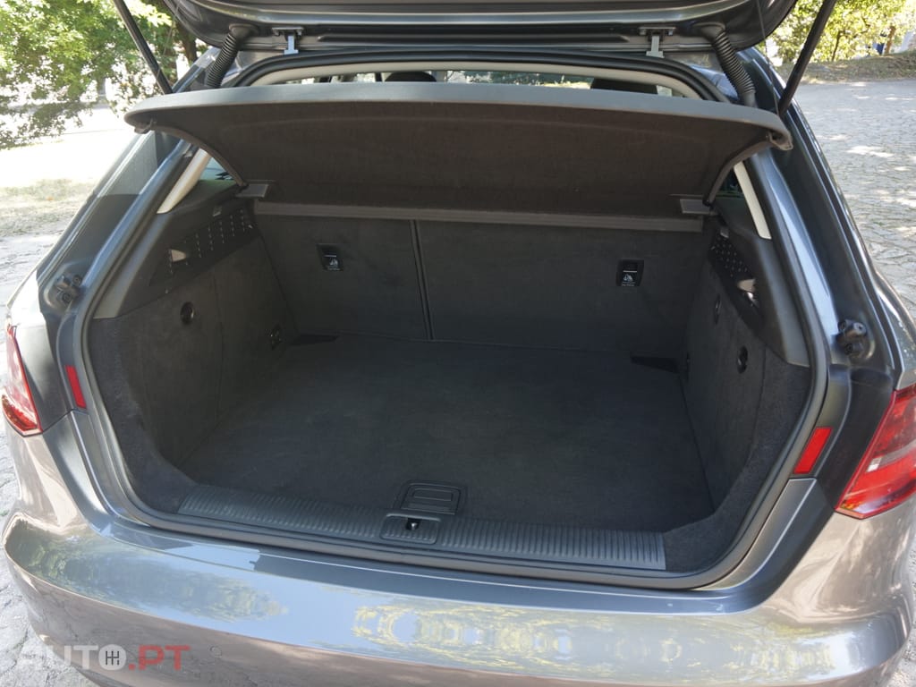 Audi A3 Sportback 1.6 TDI Attraction Ultra