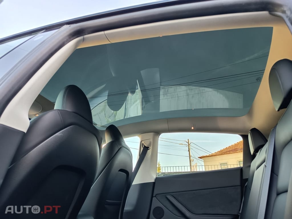 Tesla Model Y Tração Traseira