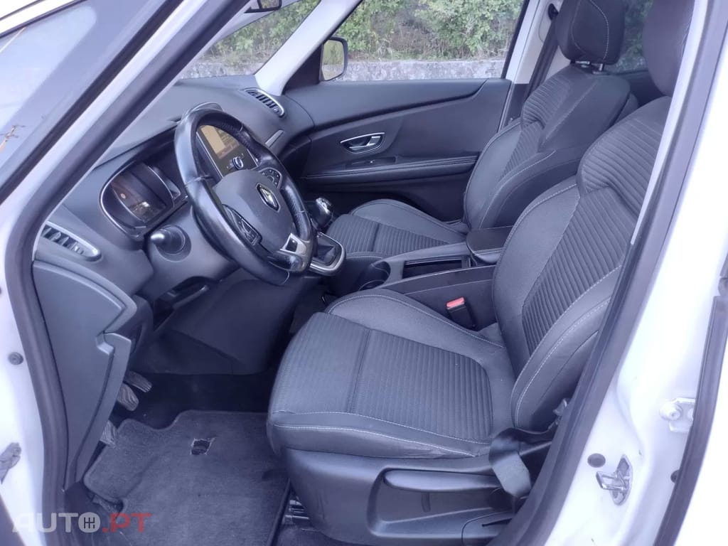 Renault Grand Scénic ENERGY dCi 130 INTENS