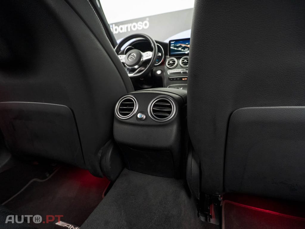 Mercedes-Benz C 300 de AMG Line