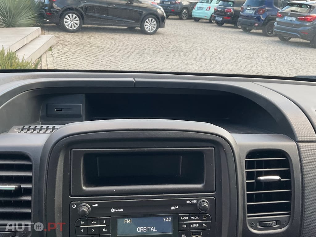 Nissan NV300 2.0 dCi L1H1 1T Comfort