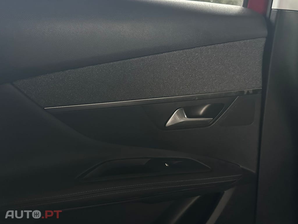 Peugeot 3008 PureTech 130 Stop & Start GPF EAT8 Allure Pack