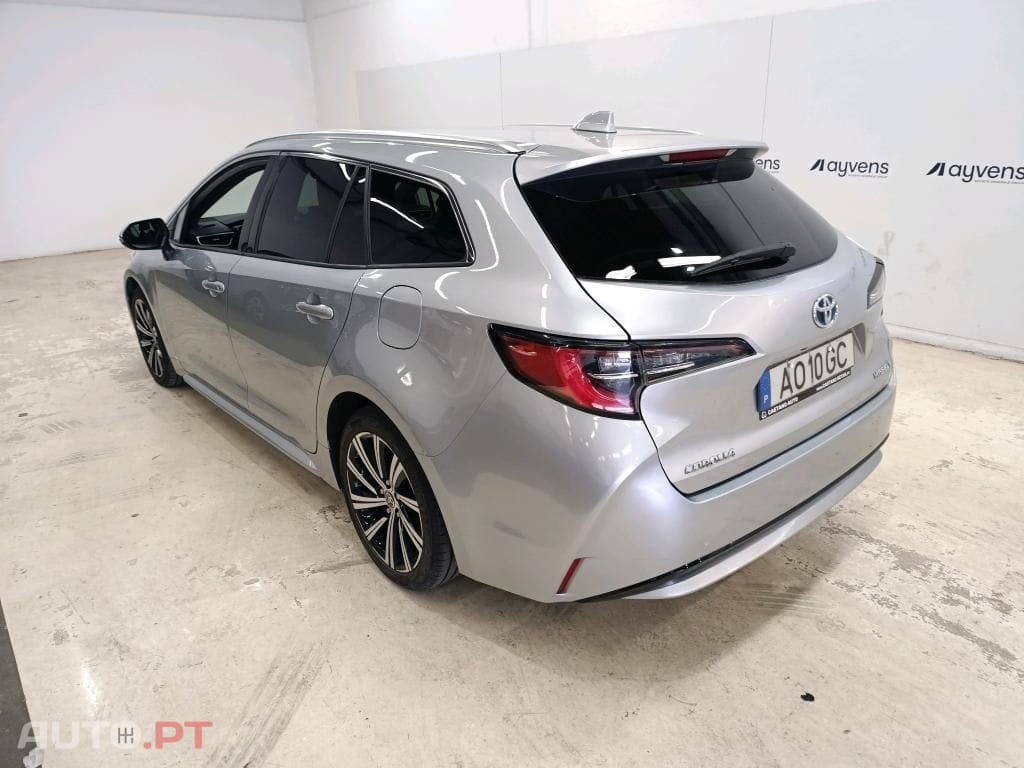 Toyota Corolla Touring Sports 1.8 Hybrid Comfort+P.Sport
