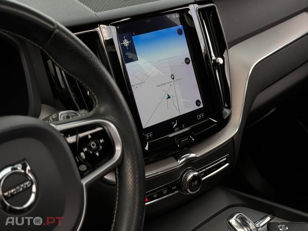 Volvo XC60 2.0 T8 PHEV R-Design Expression AWD