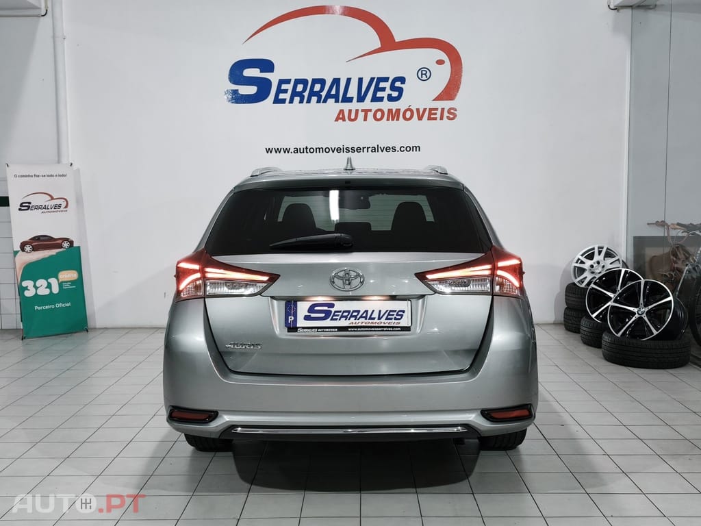 Toyota Auris Touring Sports 1.4 D-4D Comfort+Pack Sport