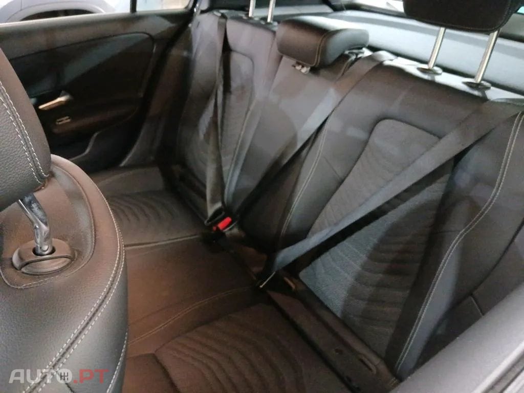 Mercedes-Benz A 180 d Business Solutions
