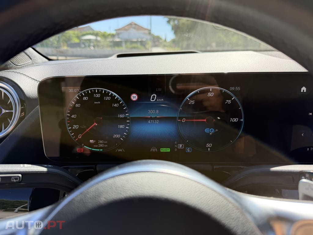 Mercedes-Benz EQA 250 AMG Line