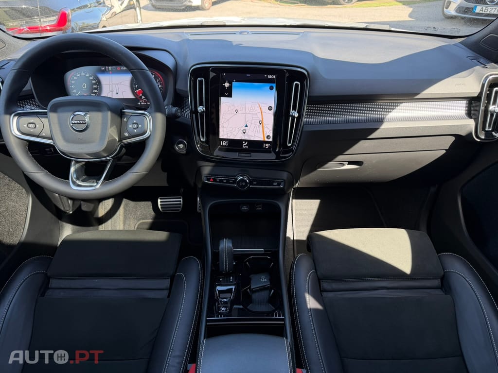 Volvo XC40 1.5 T4 PHEV R-Design