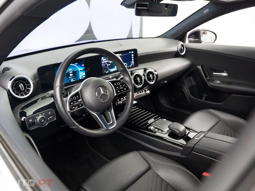 Mercedes-Benz CLA 250 e Shooting Brake Style Plus