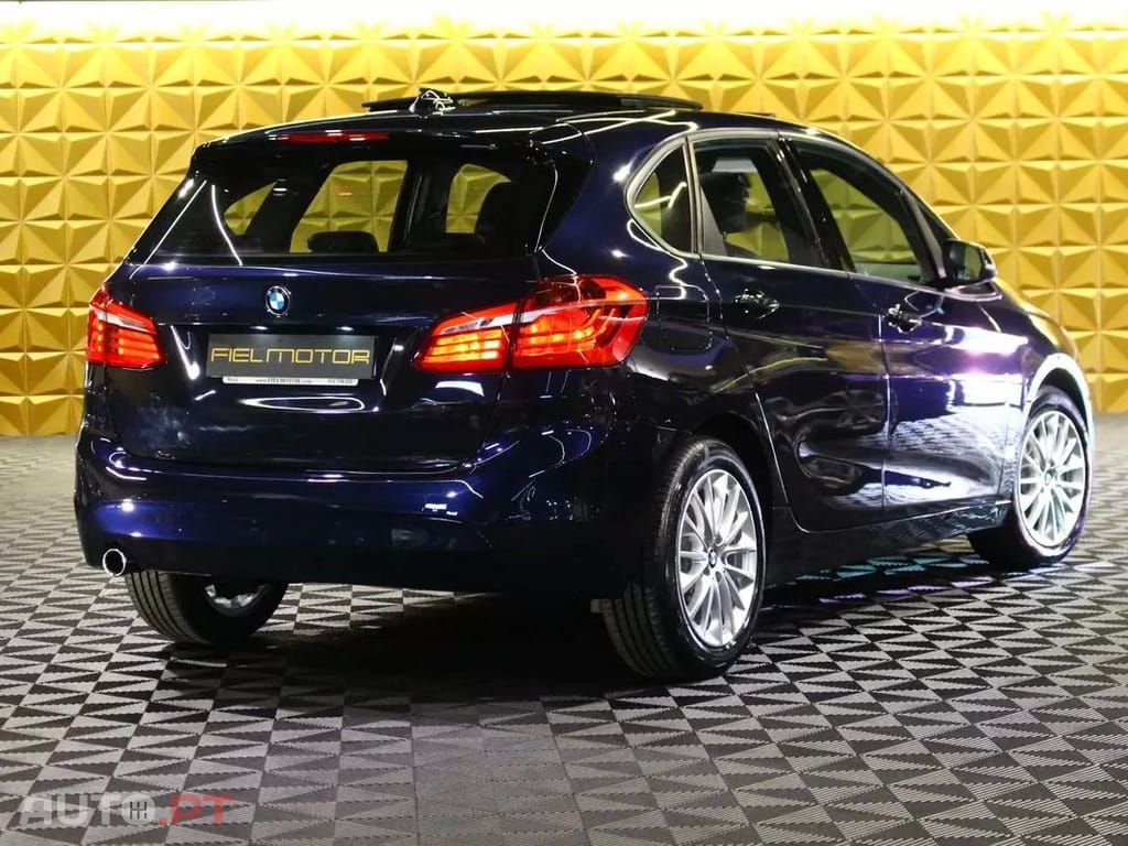 BMW 218 d Line Sport Auto