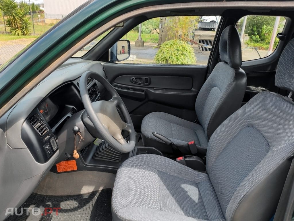 Mitsubishi L200 2.5 TD Club Strakar AC 3