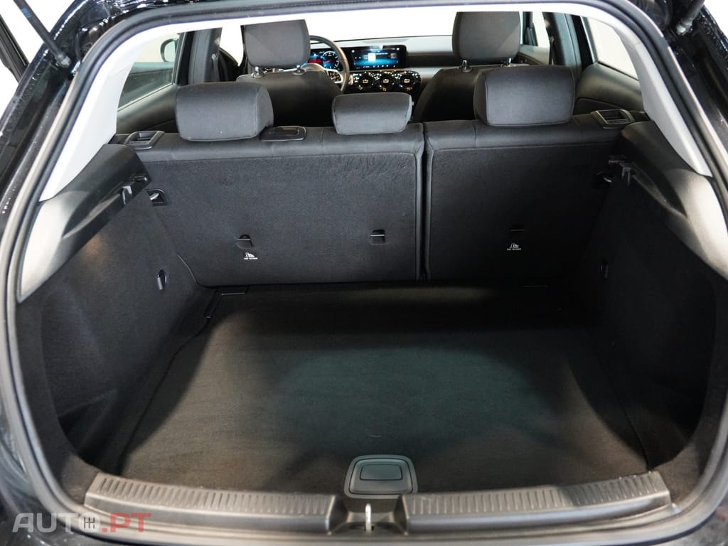 Mercedes-Benz A 160 Business Solution