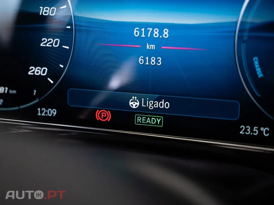 Mercedes-Benz E 300 de 4Matic AMG Line
