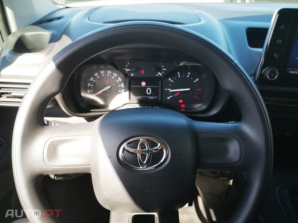 Toyota Proace City 1.5D L1 Exclusive
