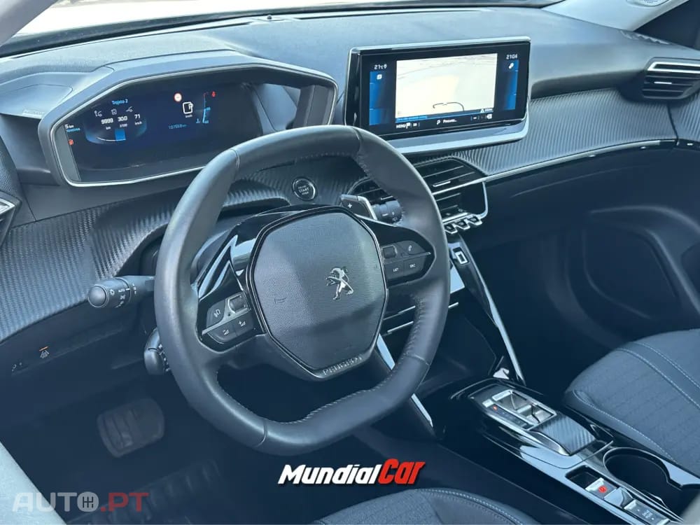 Peugeot 2008 1.2 PureTech Allure EAT8