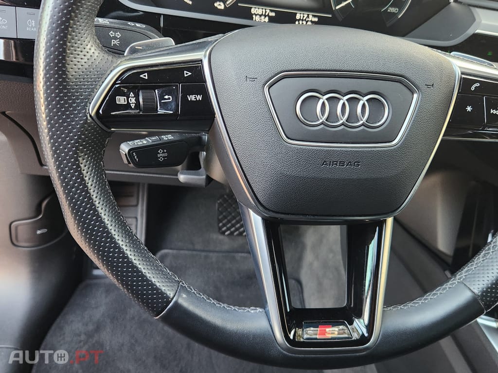 Audi E-Tron 55 quattro S line