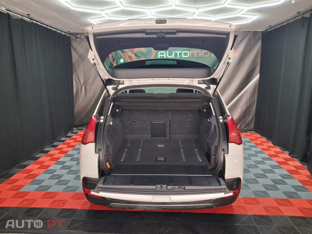 Peugeot 3008 2.0 HDi Hybrid4 Limited Edition — fotografia 7
